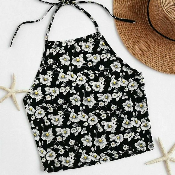 Private Label Tops - 3/$25💦 NWOT Women's Blossom Self Tie Halter Top